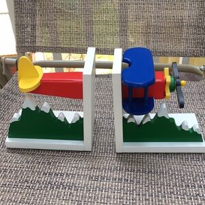 Adorable Airplane Bookends